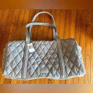 Vera Bradley large duffle nwt